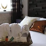 Palm Boutique Hotel 3*
