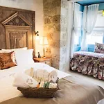 Palm Boutique Hotel
