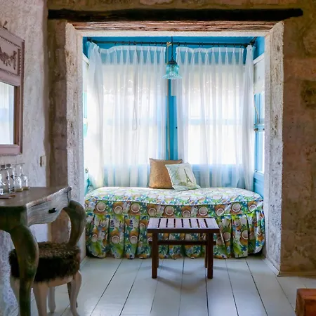 Cocopalm Boutique Hotel 3*